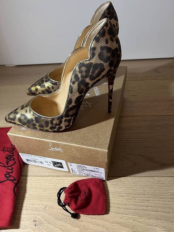 Scarpe da donna: Escarpins Christian Louboutin, neuf – Usato da Bulle venduto da Preteni 3