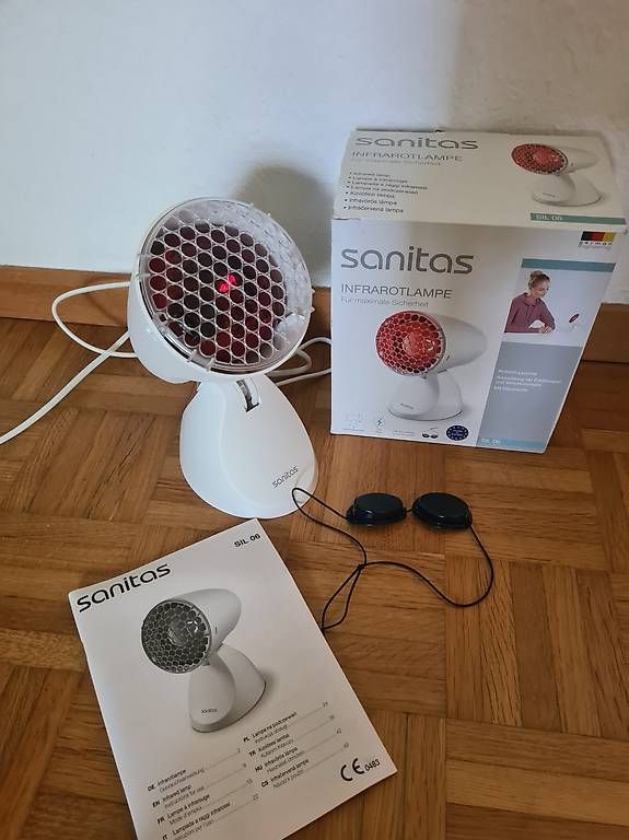 Attrezzature mediche: Rotlicht Lampe – Nuovo (secondo la descrizione) da Bern venduto da ast_k5pn