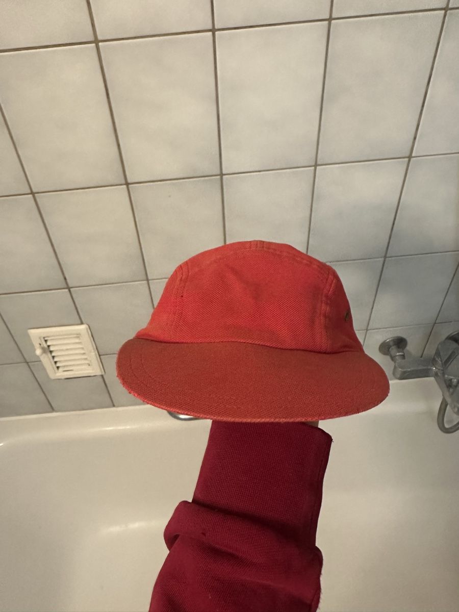 Lacoste Copricapi, berretti & cappellini: Casquette LACOSTE girole – Usato da Lausanne venduto da Tipouze 2