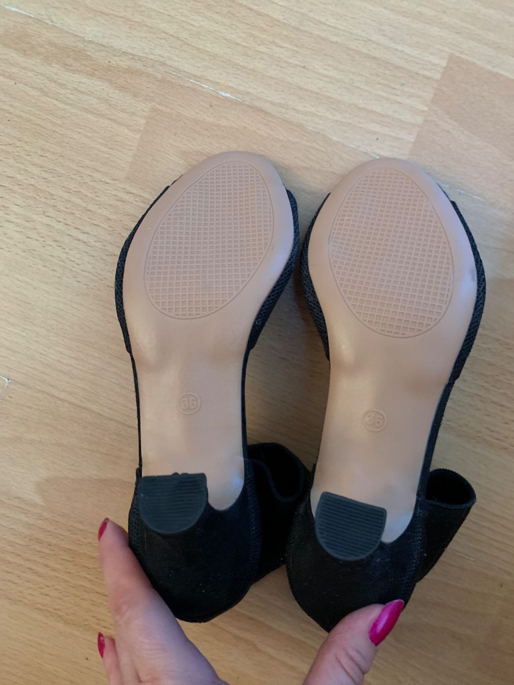 Scarpe da donna: Jolies sandales p. 36 noires – Usato da MEYRIN venduto da Gwendo10 3
