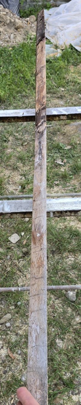 Articles en bois: Altes Holzbrett – D'occasion à Rorschacherberg par snOOpydOg11 5
