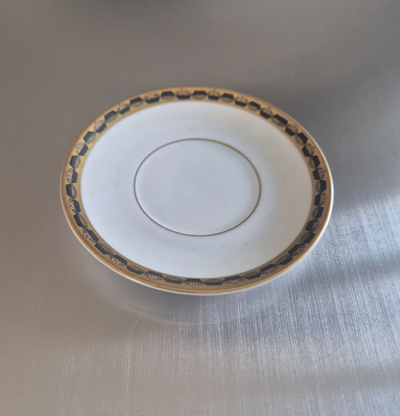 Set di piatti: Chinesisches Teeset 10 Stück – Usato da Ossingen venduto da Leyazo 2