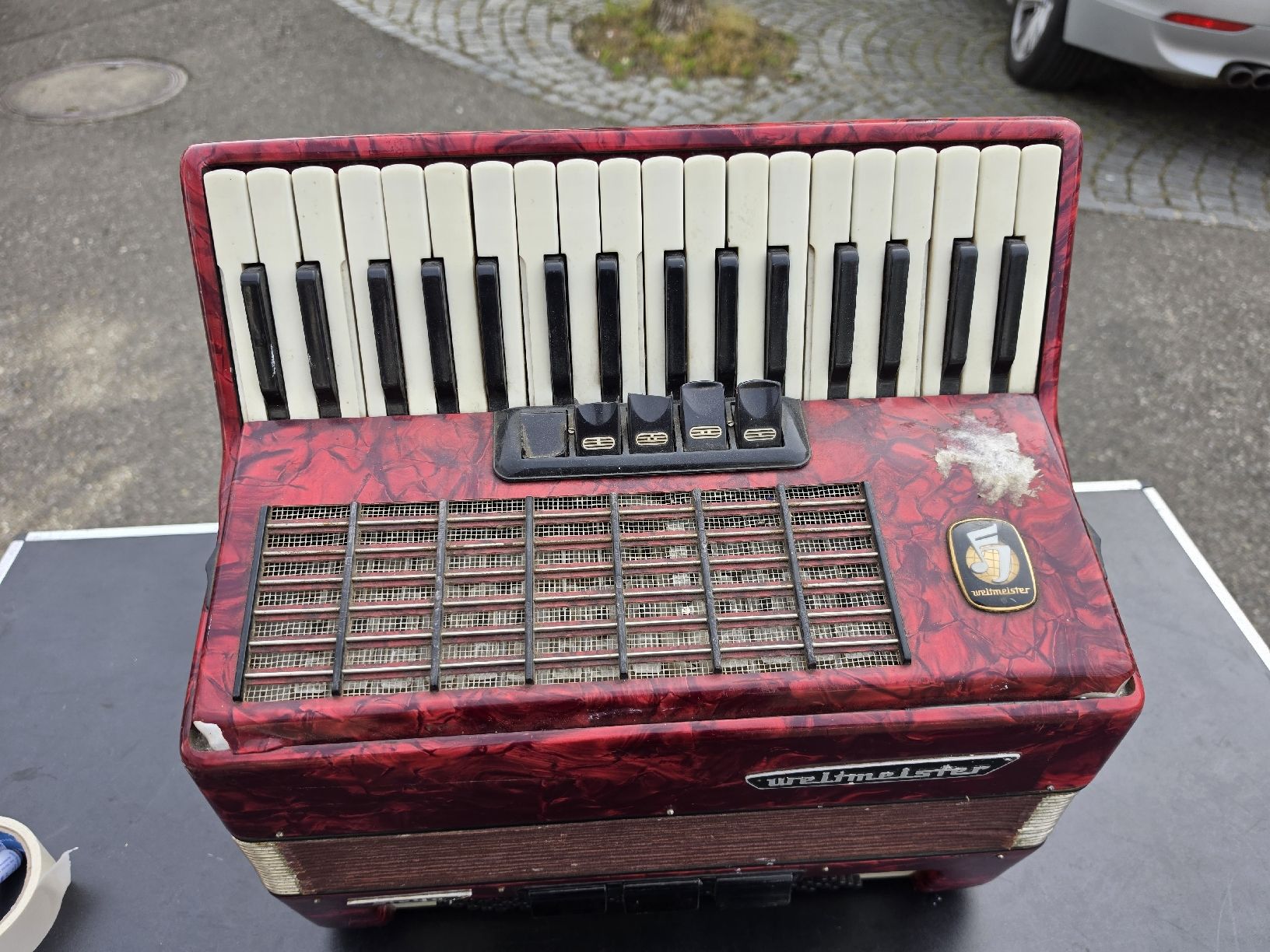 Strumenti musicali: Rote Stella Akkordeon, Knöpfe defekt – Usato da Mettlen venduto da elios0888 4