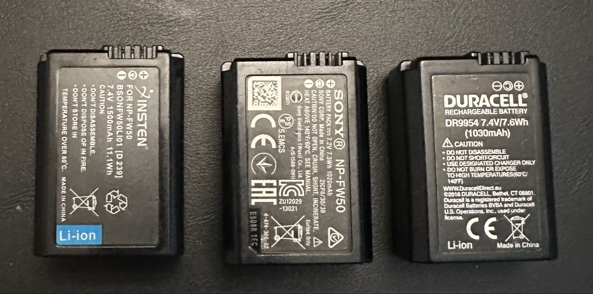 Batterie: Batteries Sony A7 – Usato da Martigny-Croix venduto da ces_vr9x