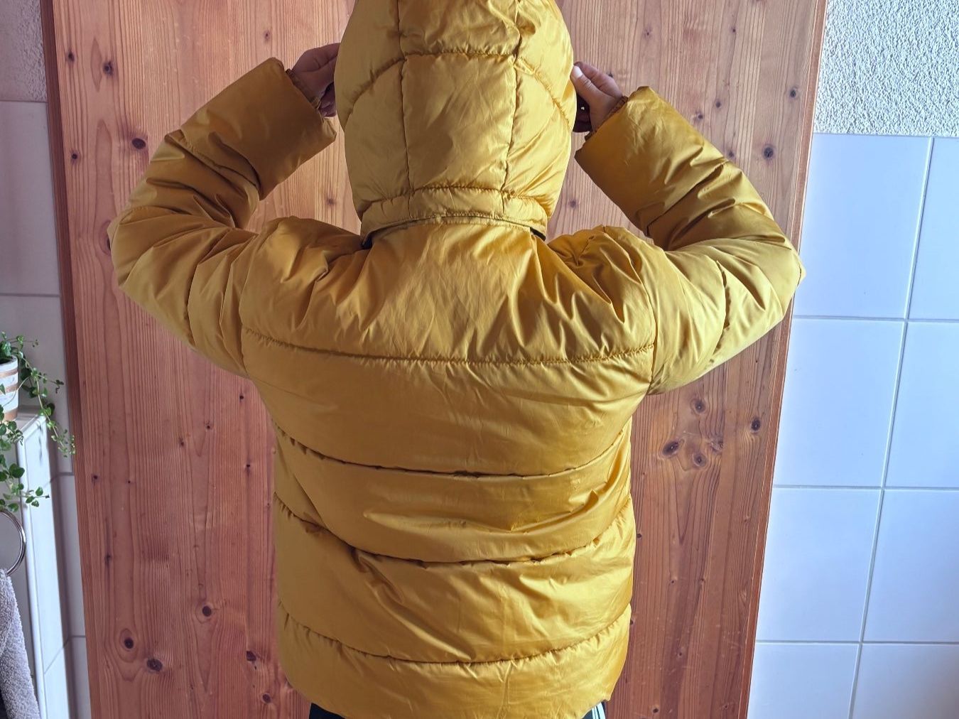 Giacche: Winter puffer Jacke – Nuovo (secondo la descrizione) da Isenthal venduto da lab_n5qz 1