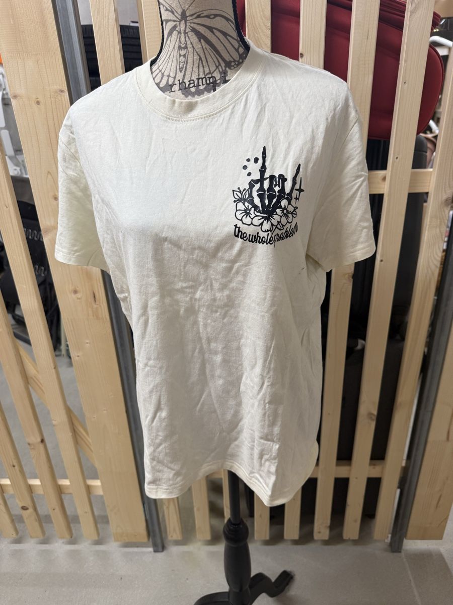 T-shirt: Tshirto – Nuovo (secondo la descrizione) da Itingen venduto da jessi811