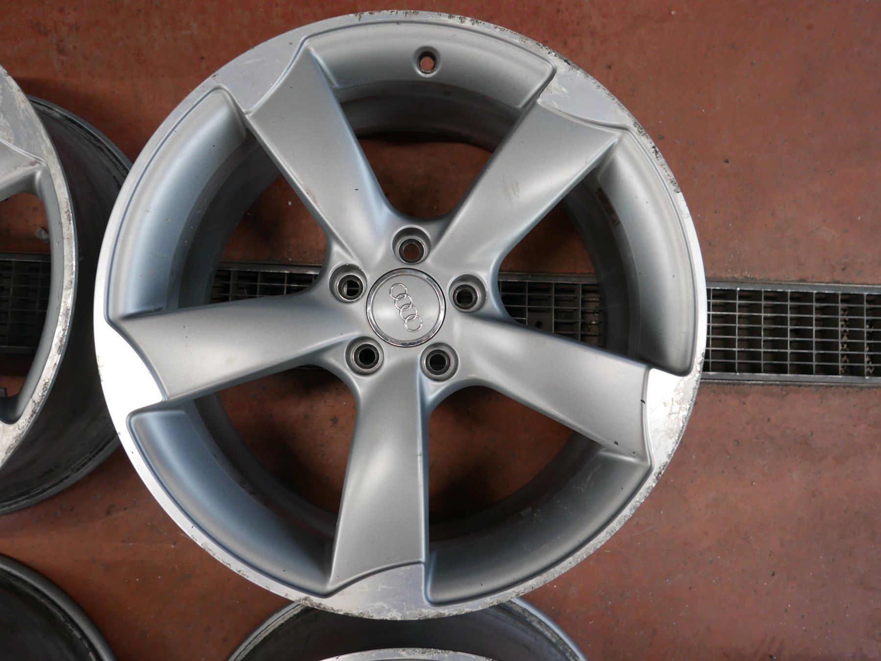 Audi Felgen: Audi RS3 8P Original Felgen 19" – Gebraucht aus Lütisburg Station von maegi91 3