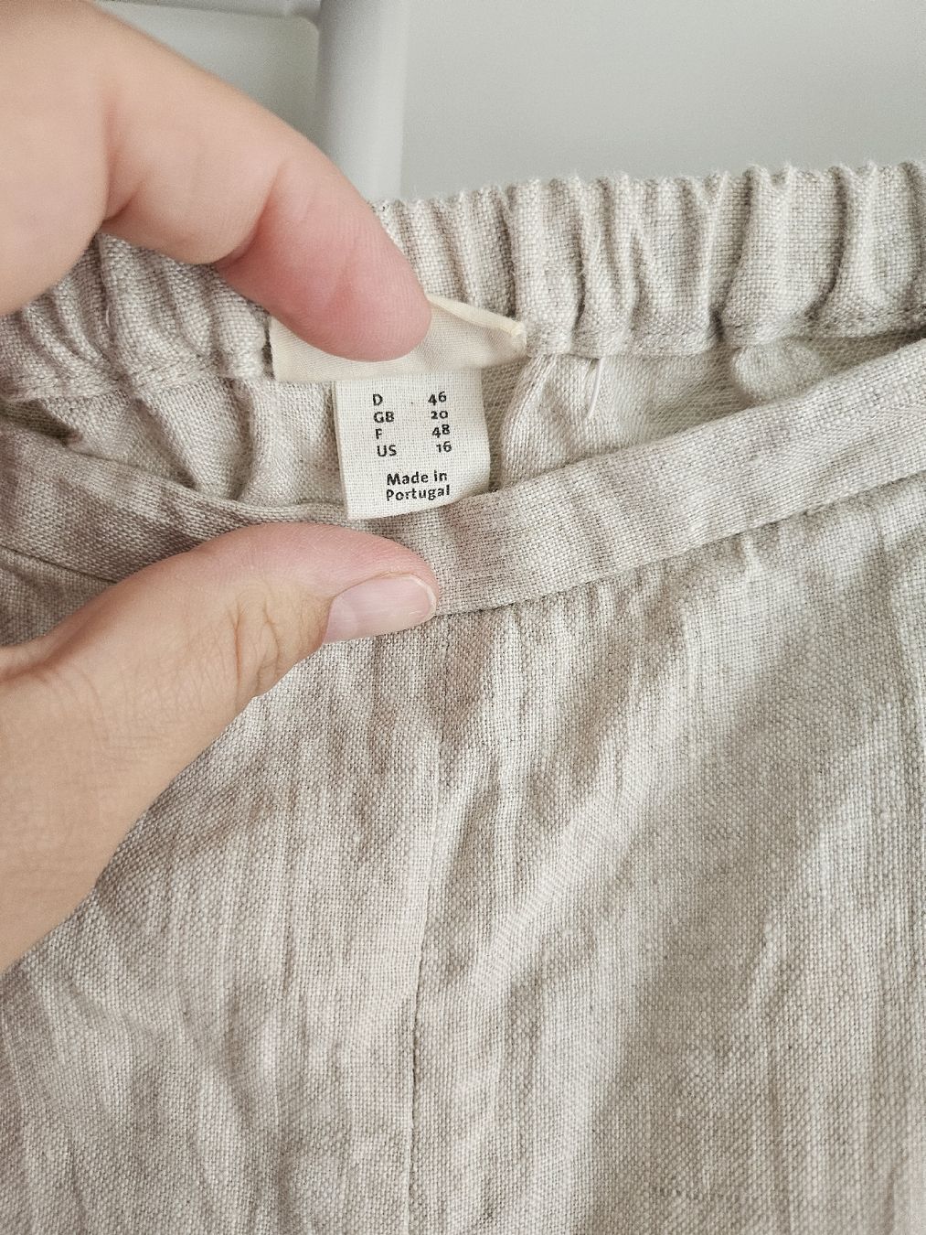 Hessnatur Pantalons: Leinenhose beige gr.44 Hessnatur – D'occasion à Allschwil par na.wi.90 2
