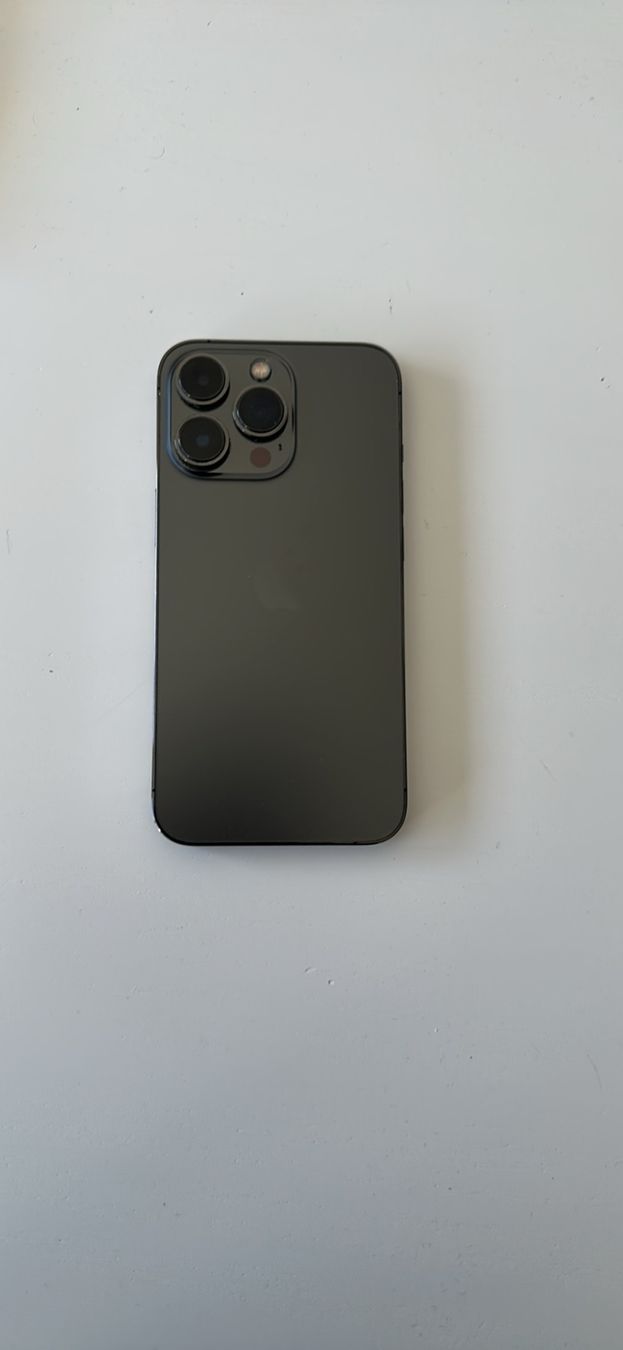 Apple Telefoni cellulari / Smartphones: Apple iPhone 13 Pro 128GB Schwarz – Usato da St.Gallen venduto da kaufdeinhandy 1