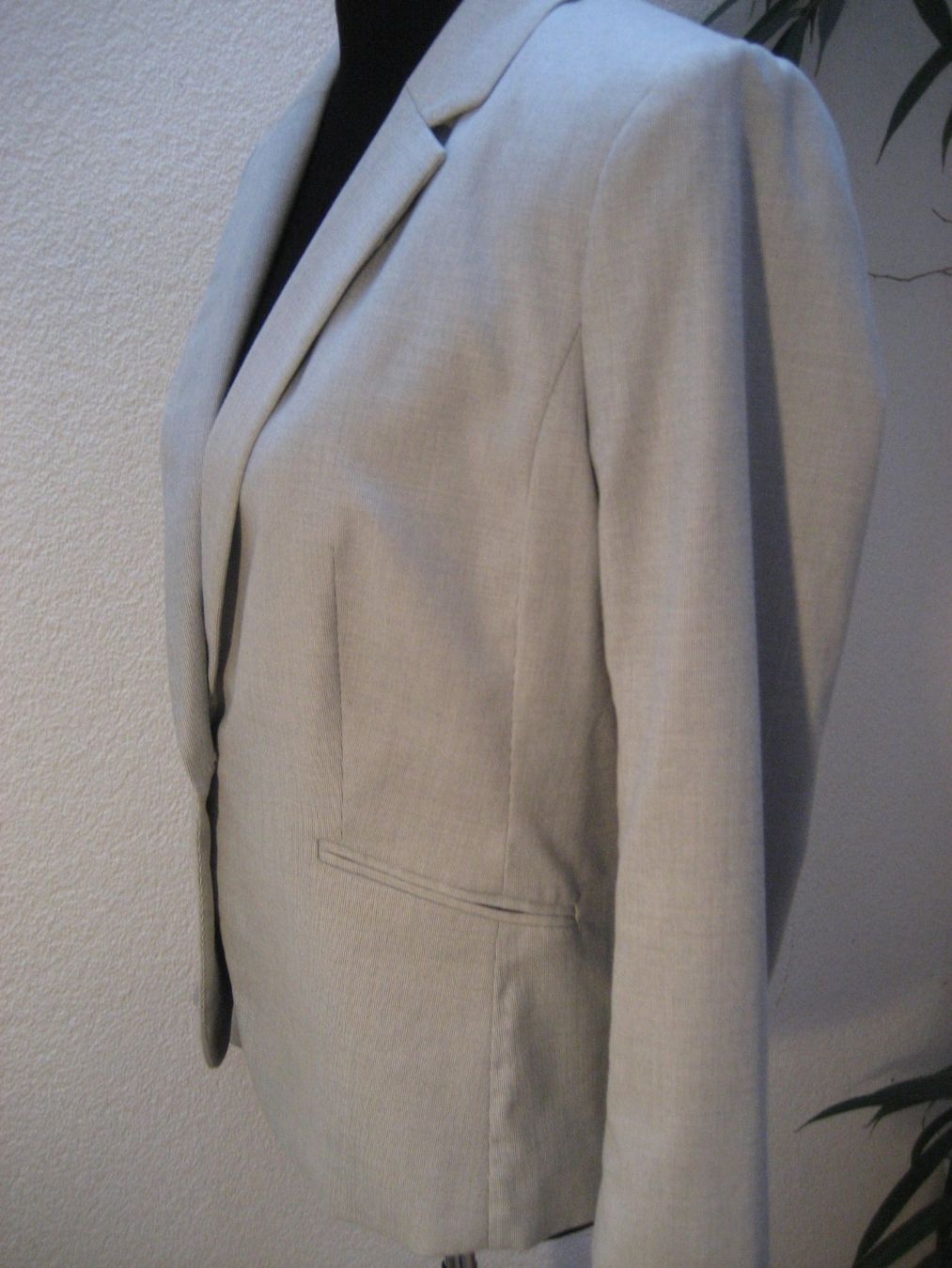 H&M Giacche: Veste H&M taille 42 – Nuovo (secondo la descrizione) da Delémont venduto da marryb 4