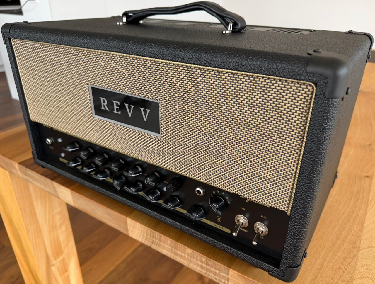 Amplificatori: REVV Dynamis D40 Head Guitar Amp – Usato da Büron venduto da hpmxxx 2