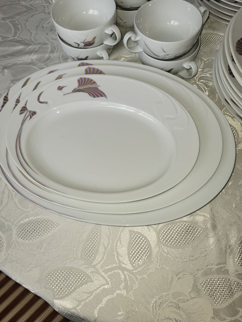 Rosenthal Set di piatti: Speiseservice Rosenthal Asimmetria – Usato da Döttingen venduto da Luasmin 5