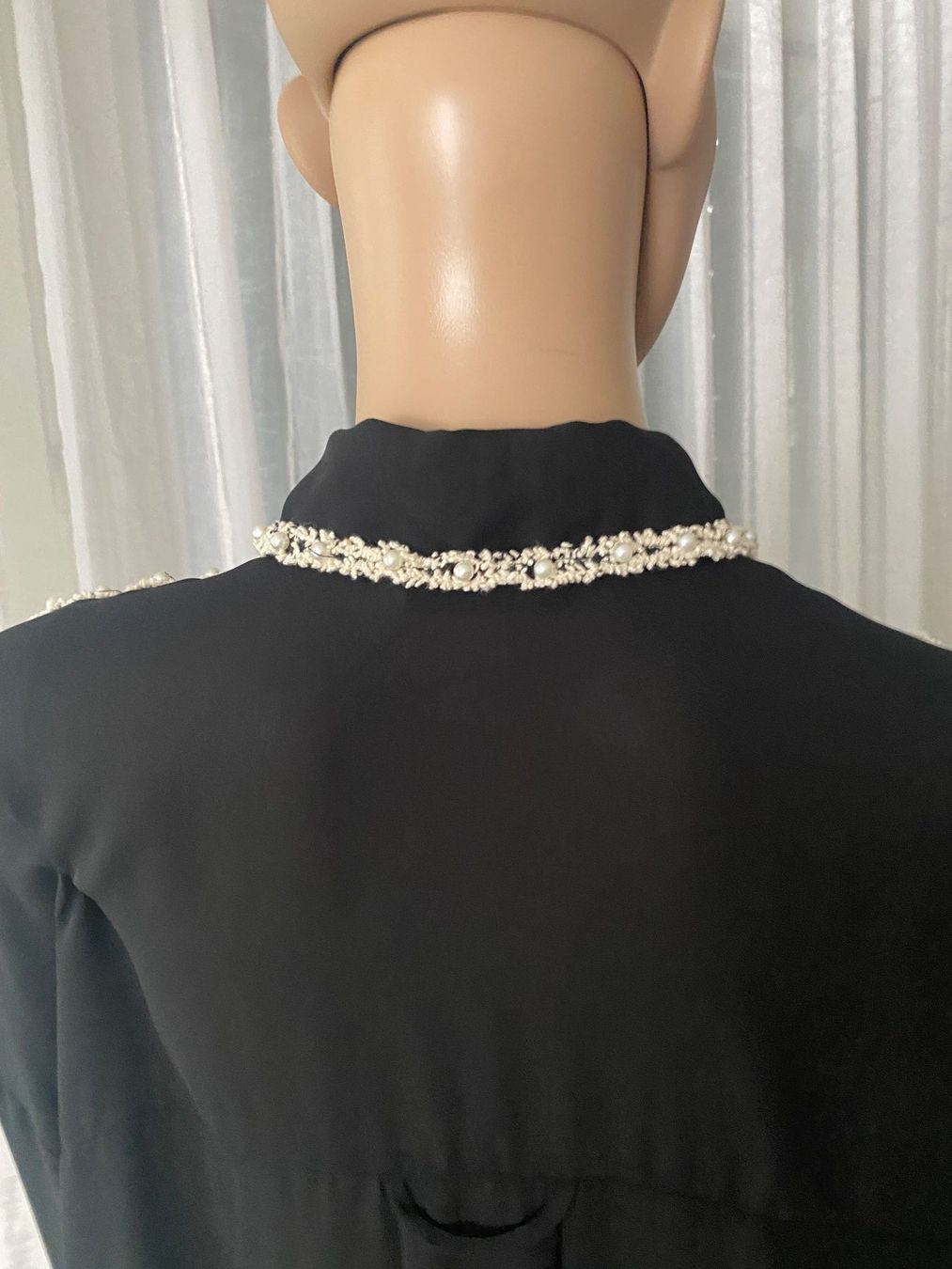 Zara Camicette: Perfekter Auftritt - ZARA Bluse mit Perlen, schwarz, M – Nuovo e nell'imballaggio originale da Winkel venduto da ferrari2022 6