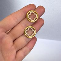 Boucles d’oreilles en acier inoxydable