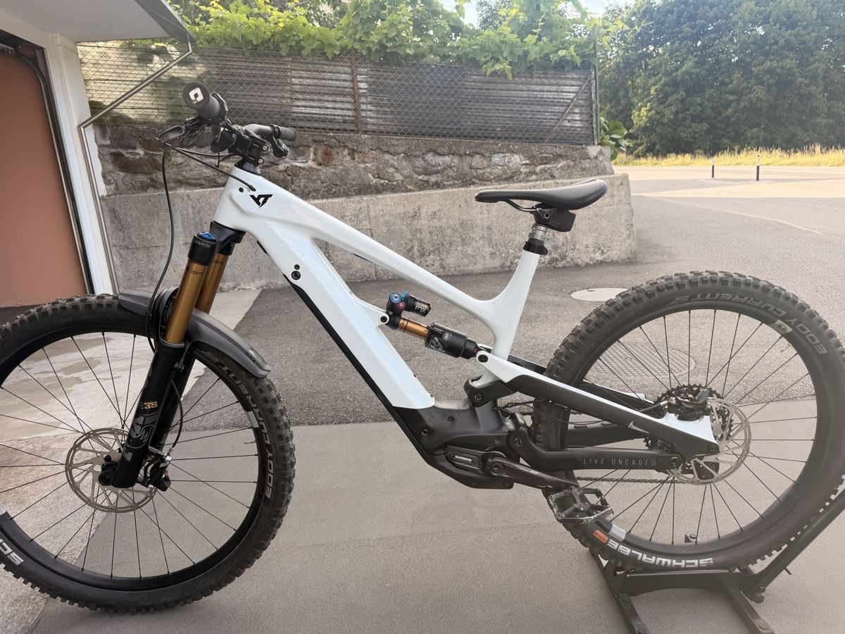 YT Velos: YT DECOY MX 4 + extra Akku – Gebraucht aus Spiez von jer_ns6x