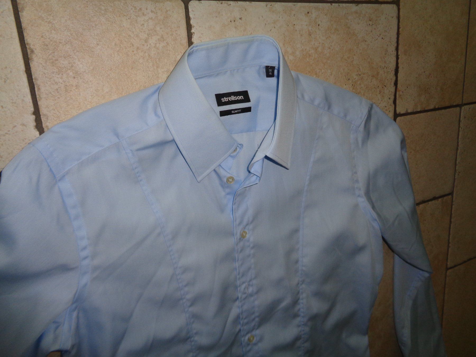 Strellson Chemises: Hemd  Strellson  Grösse 38 / 15 slim fit – D'occasion à Kreuzlingen par Robi-2003 1