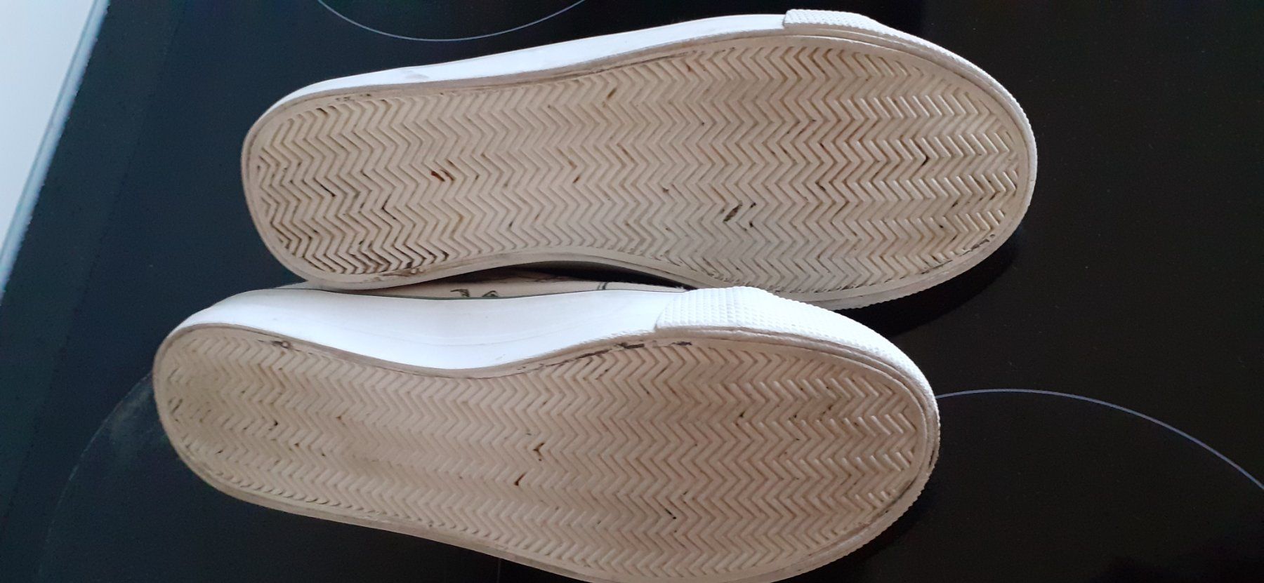 H&M Scarpe per ragazze: Turnschuhe Mädchen Gr. 35 – Usato da Winterthur venduto da fabelwin 4