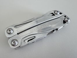Multitool Leatherman Wingman mit Etui gebraucht