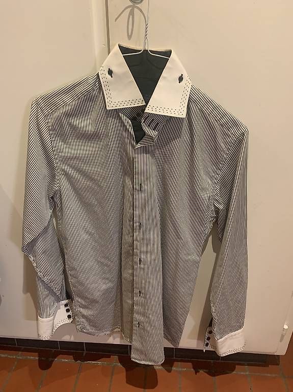 Hugo Boss Lotti di vestiti: Hemde und Pullover 39/40 & M. Boss, J&J – Usato da Davos Dorf venduto da BenoitFichaux 1