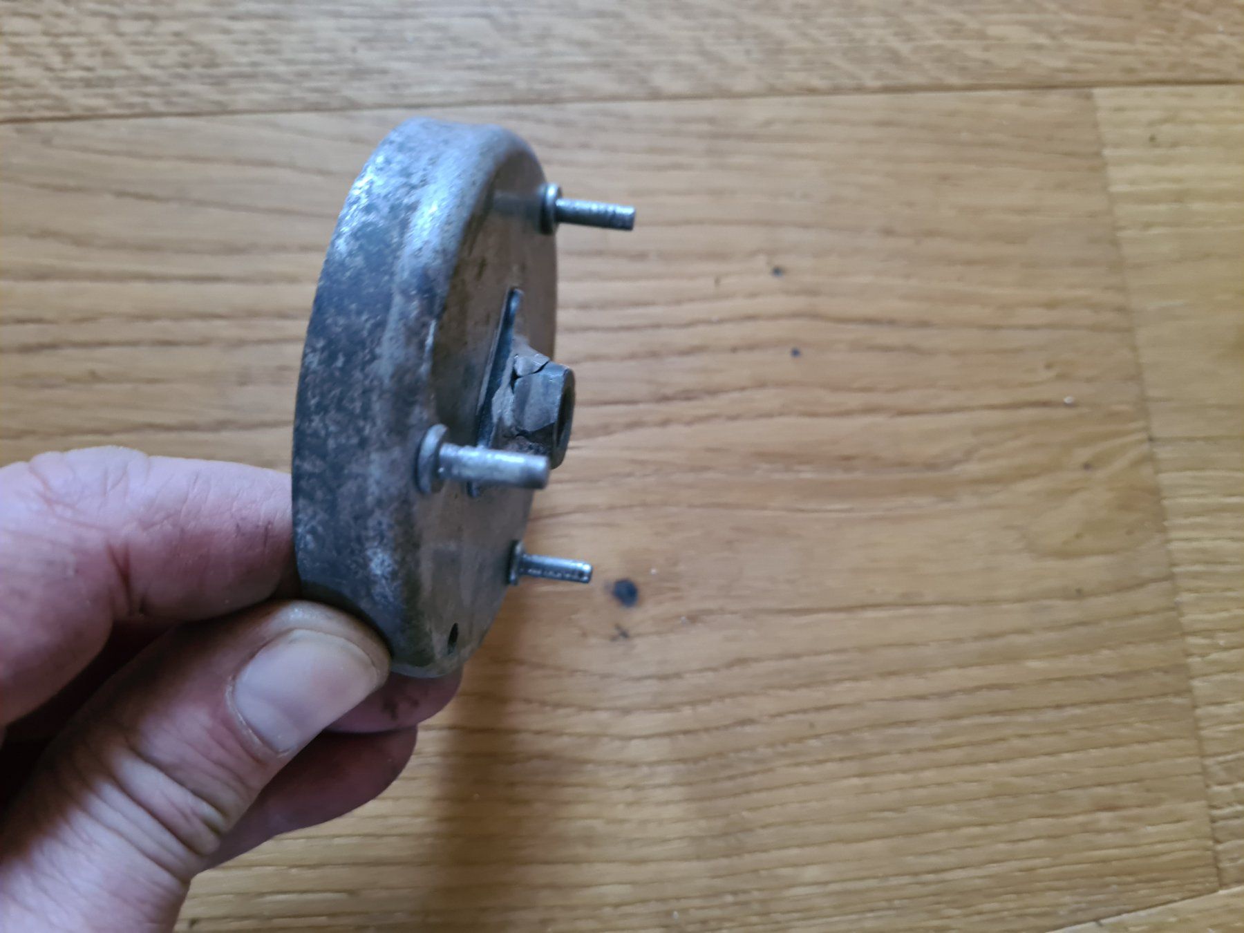 Piaggio Ciclomotori: Original Piaggio Kupplungsteil – Usato da frümsen venduto da Sailem 3