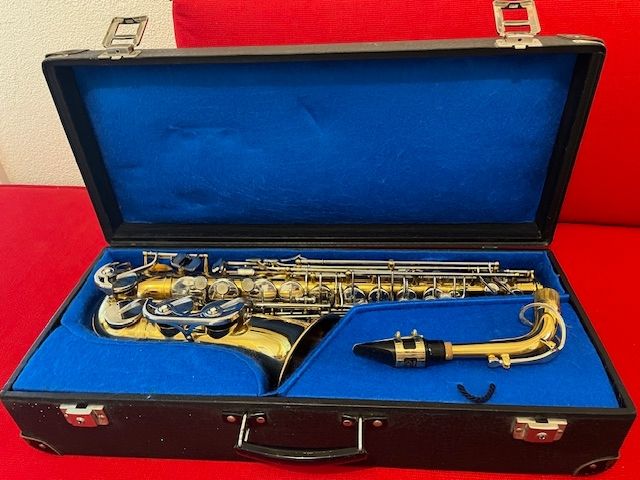 Strumenti musicali: Saxophon B+S Nummer 9612 – Usato da Hinterkappelen venduto da Cavolo 1