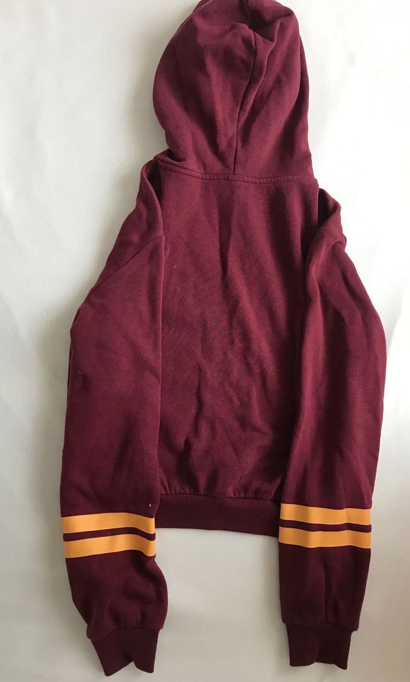 Pullover & Sweatshirts: Hoodie Grösse XS – Gebraucht aus Au/ZH von markthallerapperswil 1