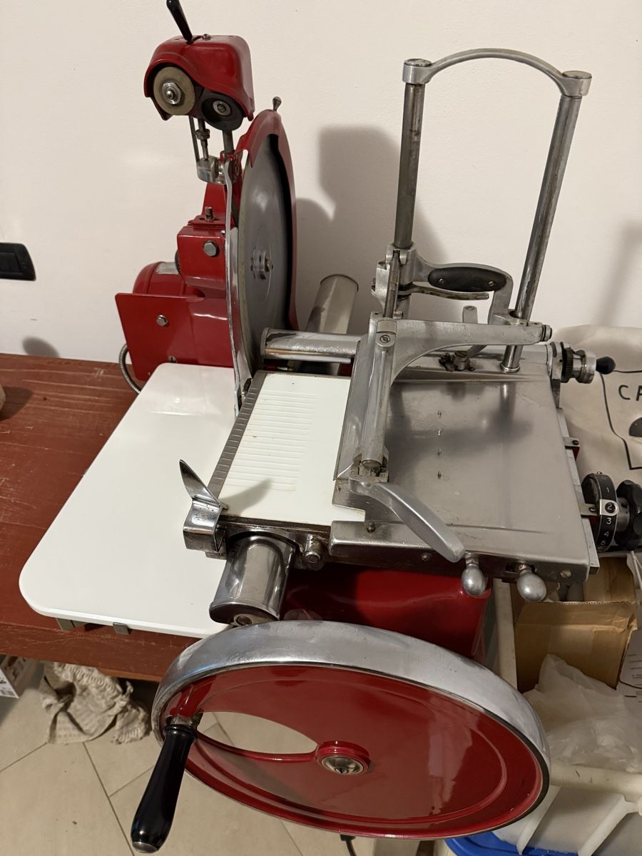 Berkel Elettrodomestici da cucina: Berkel Red Slicer Model 21 – Usato da Basel venduto da gal_8x88 4