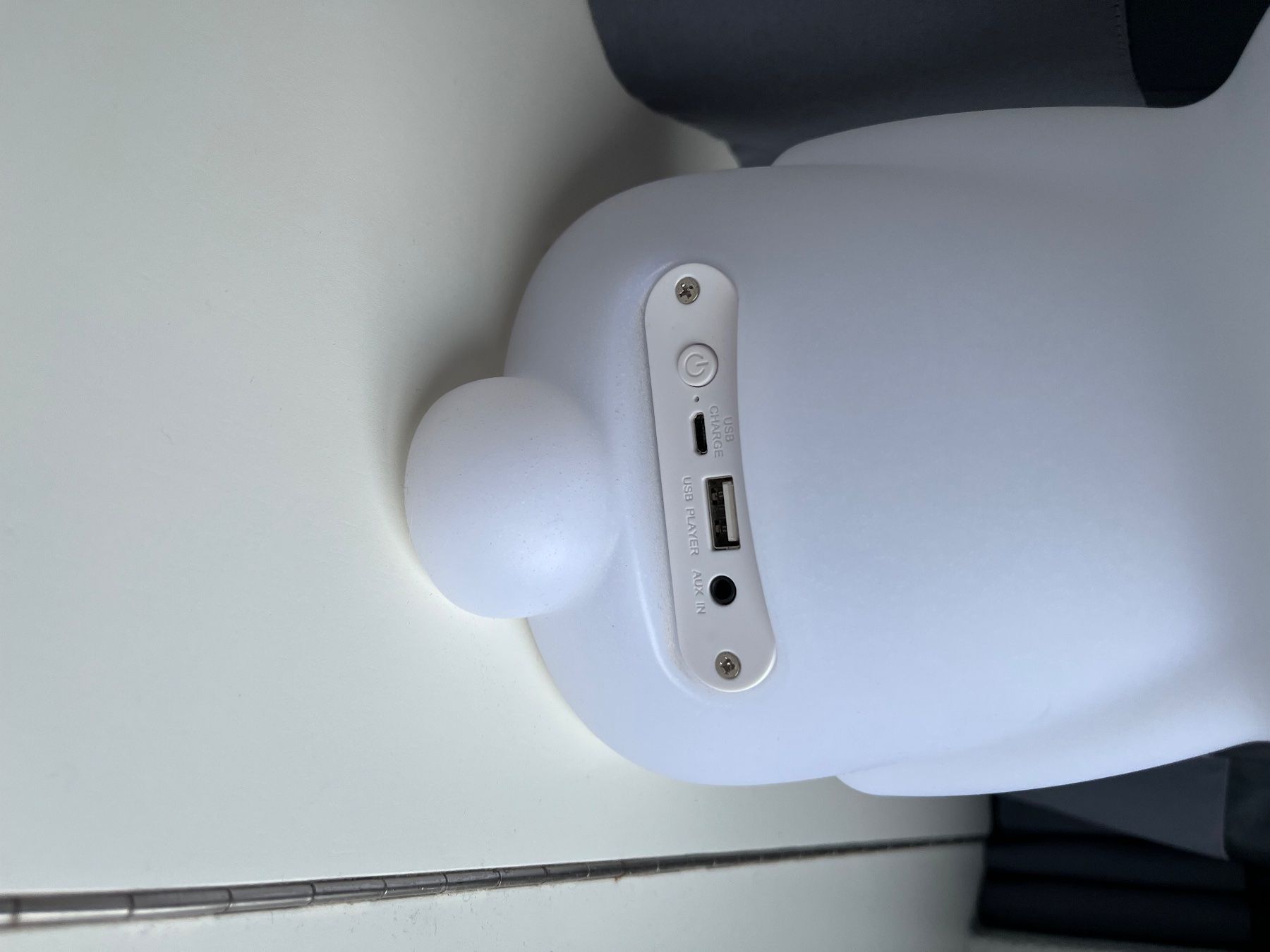 Lampade: LED Nachtlichthase + Lautsprecher – Usato da Baden venduto da Navin1 4