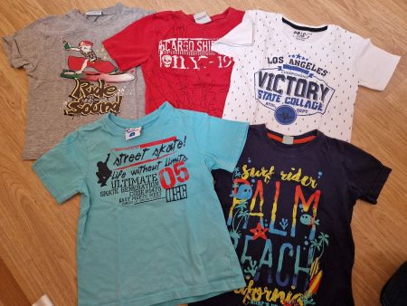 5 T-Shirts 116