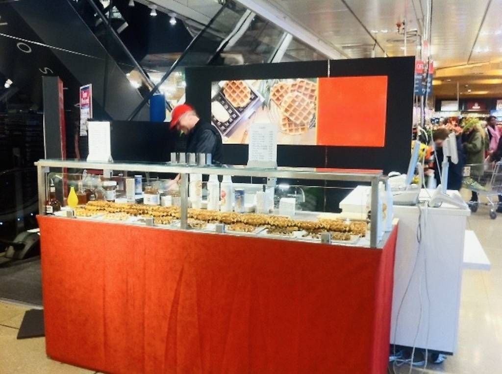Stand Commercial en inox 100% (D'occasion) à Prilly pour CHF 2900 ...