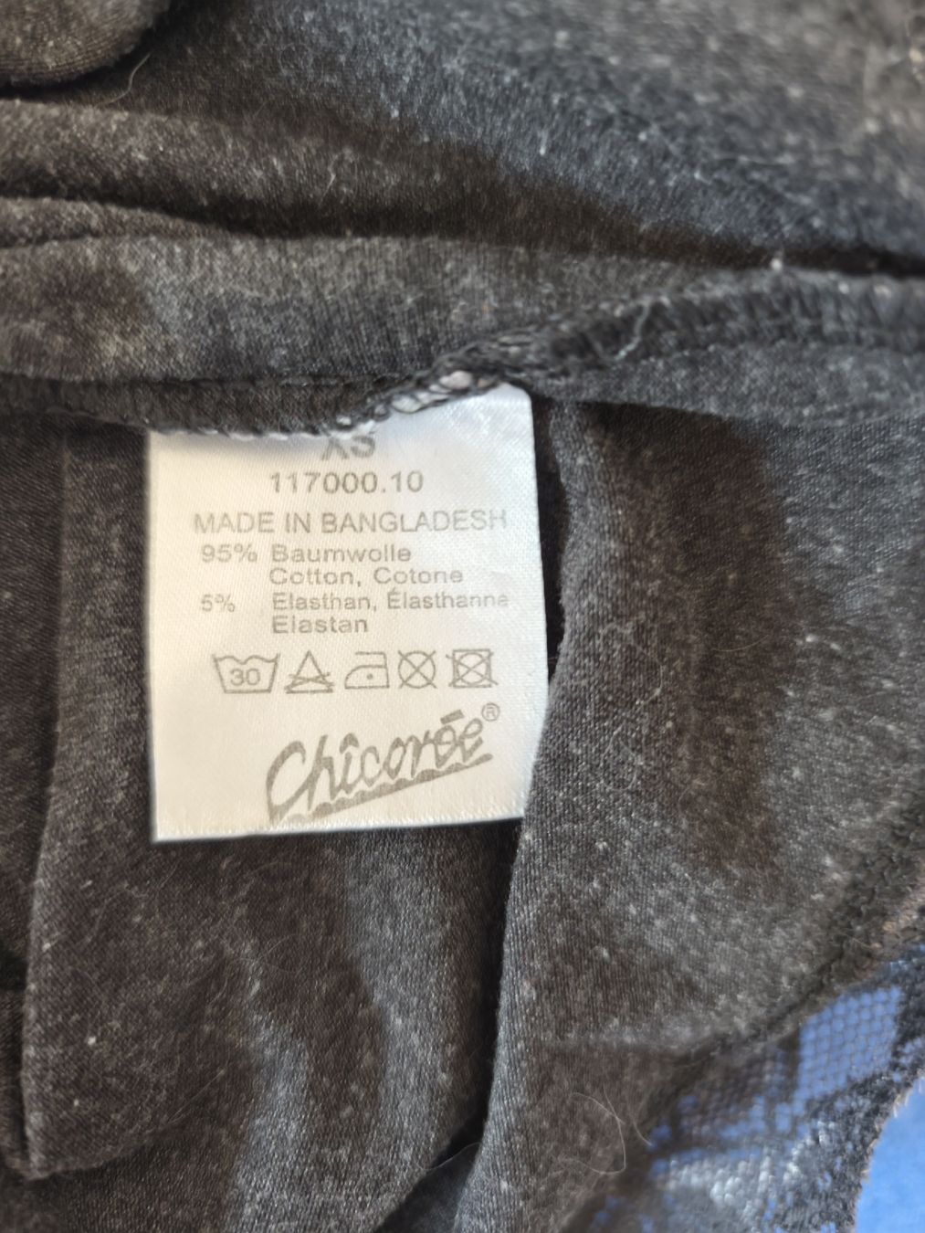 Tops: schönes Top mit Spitzen – D'occasion à Fischbach LU par BuBri 1