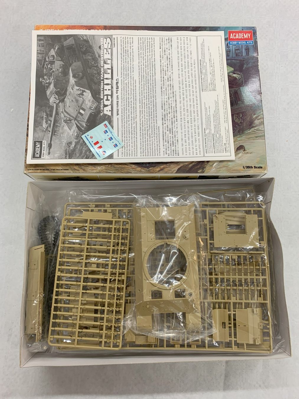 Kit di modellismo & Modellini statici: AFV Club M10 – Nuovo e nell'imballaggio originale da Bolligen venduto da mar_kv6f 1