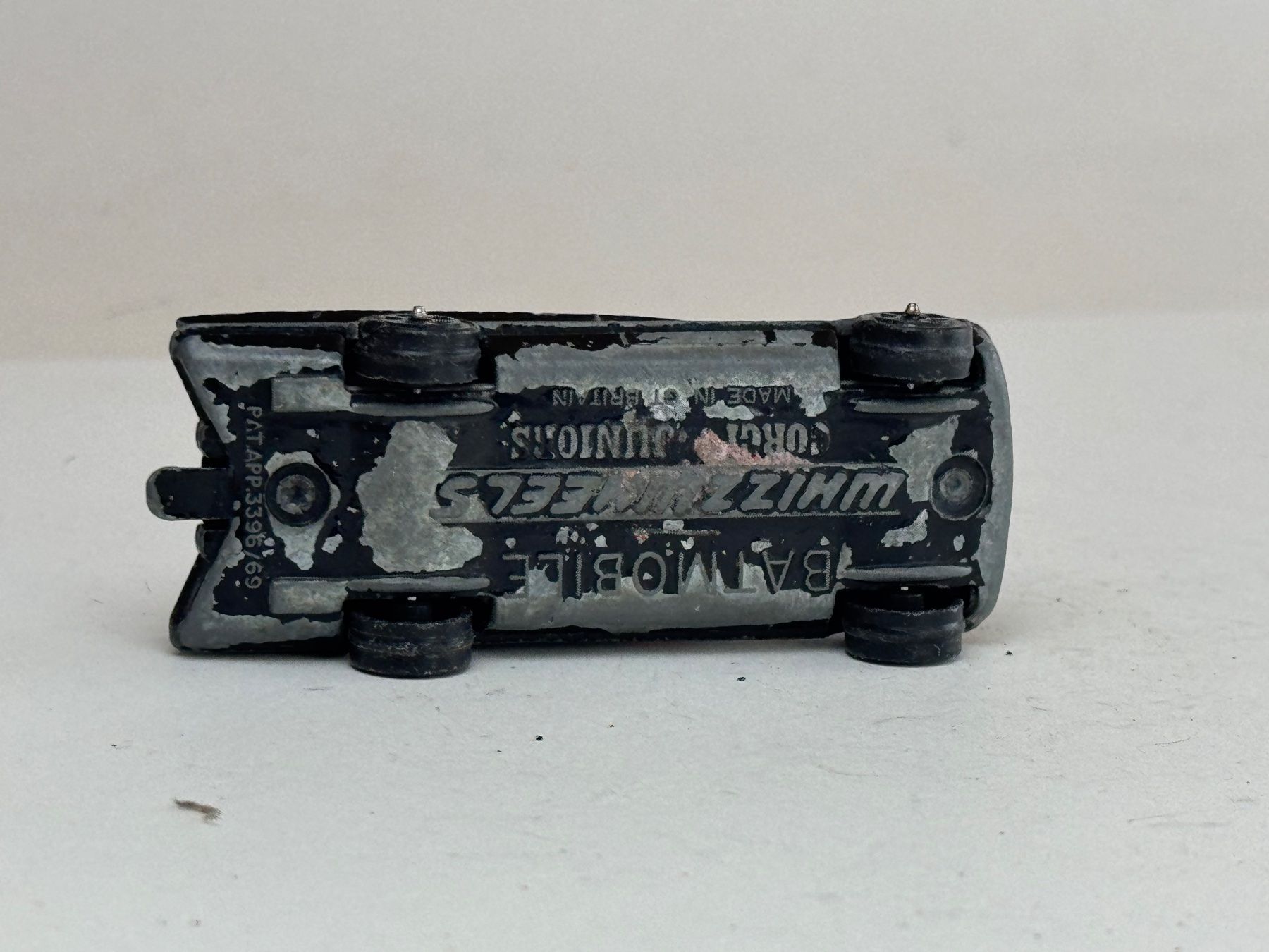 Corgi Toys Modellini d'auto: GB5- Corgi Juniors Whizzweels Batmobile – Usato da Elm venduto da Wikmtz 3