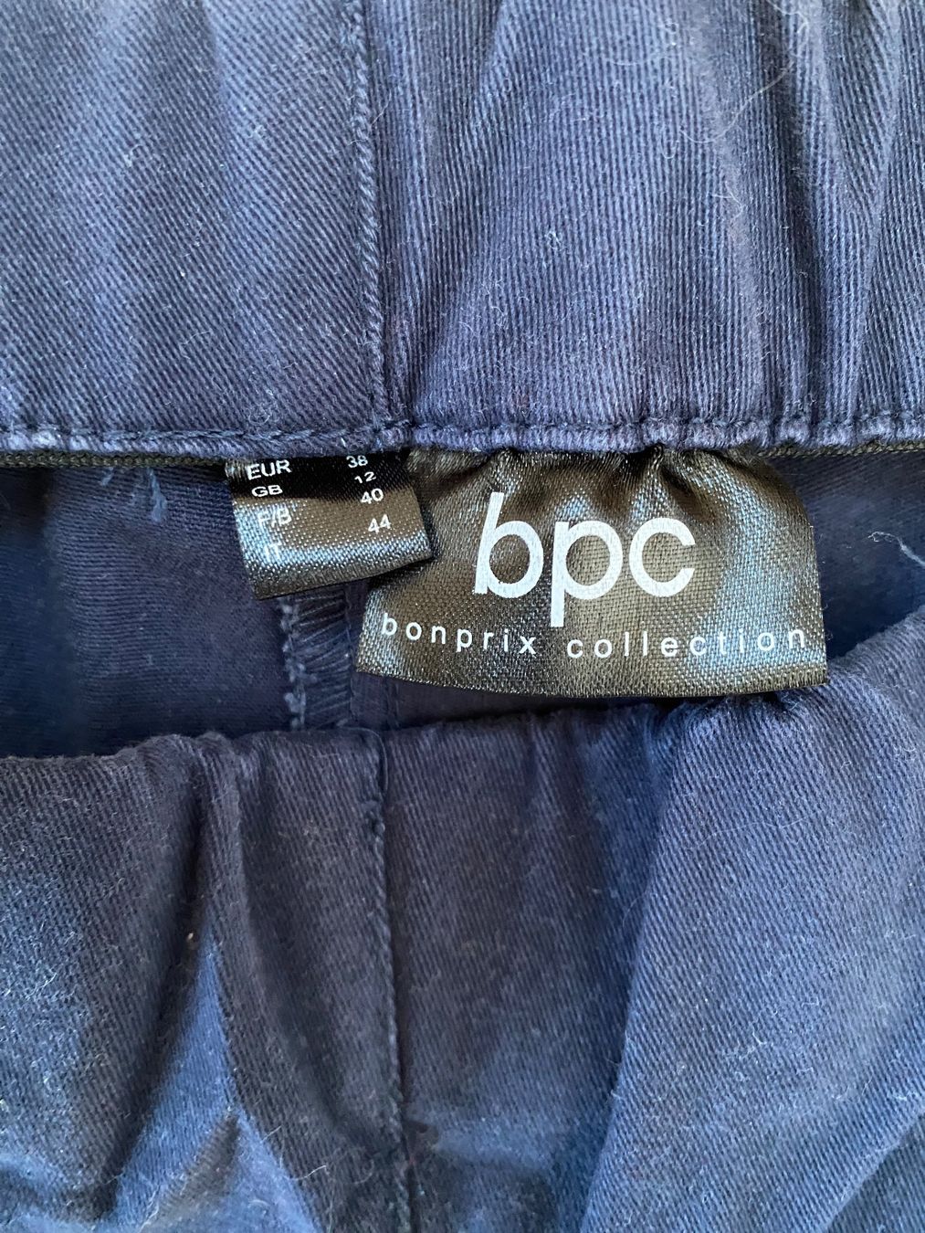 Pantaloni: 3x Hosen Damen Gr 38 – Usato da Trachslau venduto da M_Schmid81 2