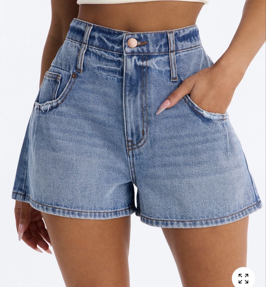 Pantaloni: Fashion nova shorts – Nuovo e nell'imballaggio originale da Kirchberg BE venduto da lea_kb6y