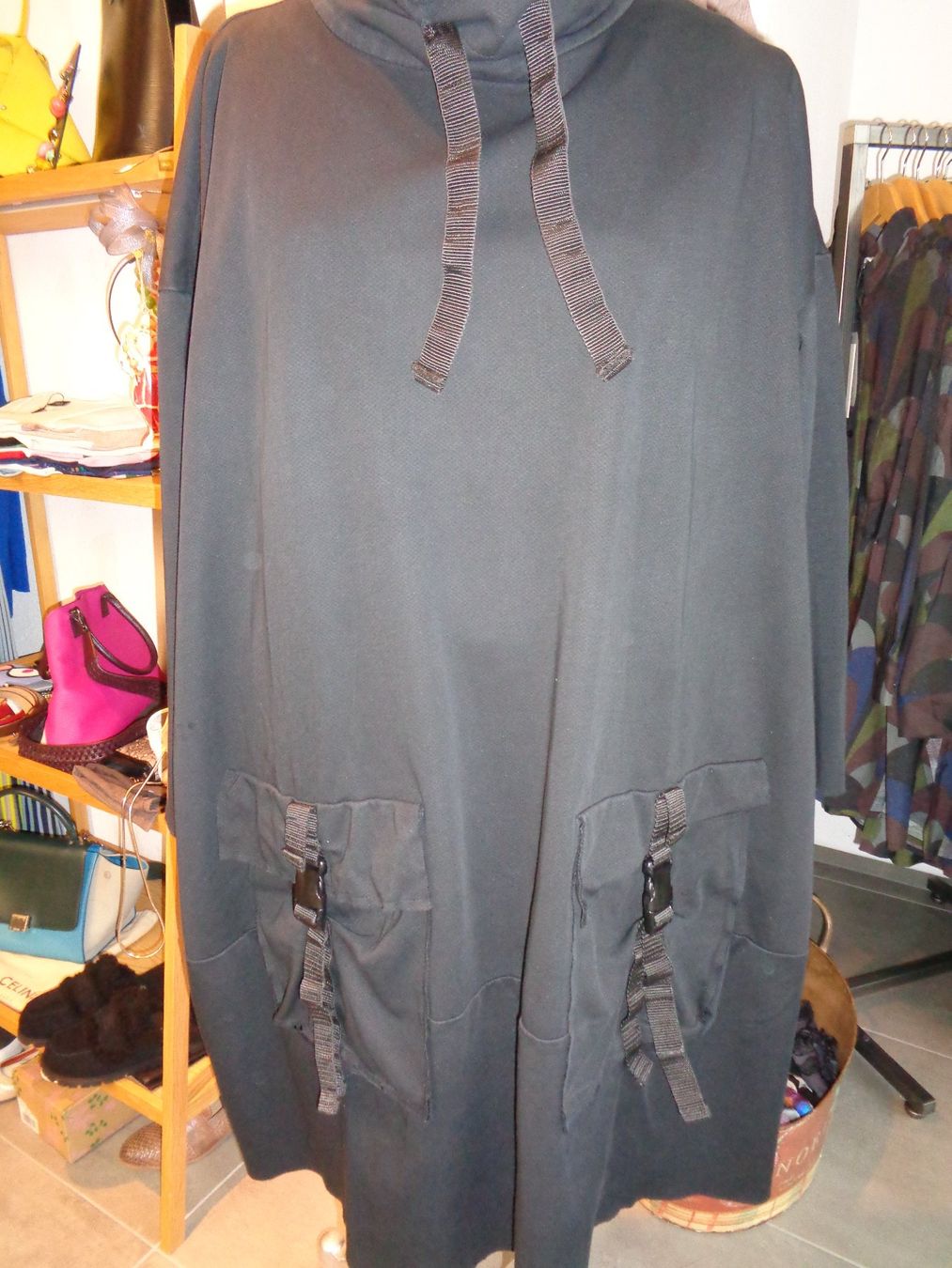 Rundholz Kleider: RUNDHOLZ Kleid - XL - Neu – Neu (gemäss Beschreibung) aus Arbon von COCOplus 1