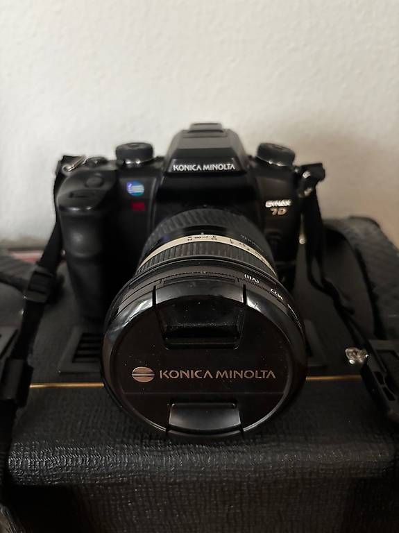 Minolta Appareil photo: Konica Minolta Dynax 7D – D'occasion à Wallisellen par Manuel0153