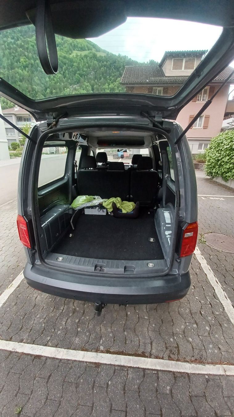 VW Automobili: VW Caddy Maxi – Usato da Altdorf UR venduto da moudicato 3