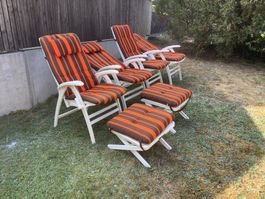 4x Gartenstühle Ami mit 2 Fuss Hockern und Kissen