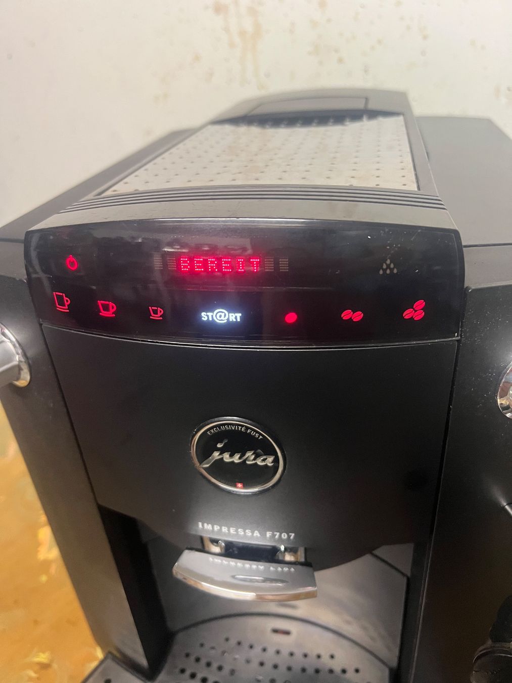 Macchine per caffè & Macchine per espresso: Jura F707 – Usato da Adliswil venduto da 1sinisa1 5