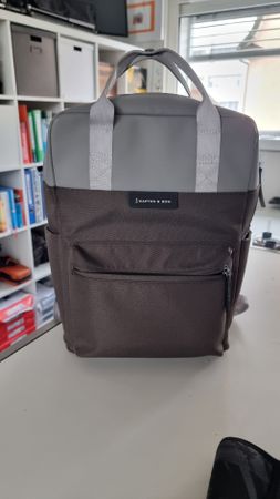 Kapten & Son Rucksack grau sehr guter Zustand