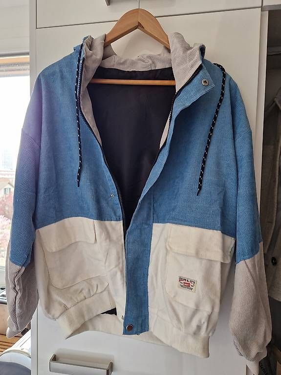 Giacche: Übergangsjacke (Grösse M) – Usato da Winterthur venduto da TOPM