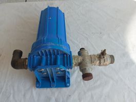 Wasserfilter blau mit Absperrhahn.........