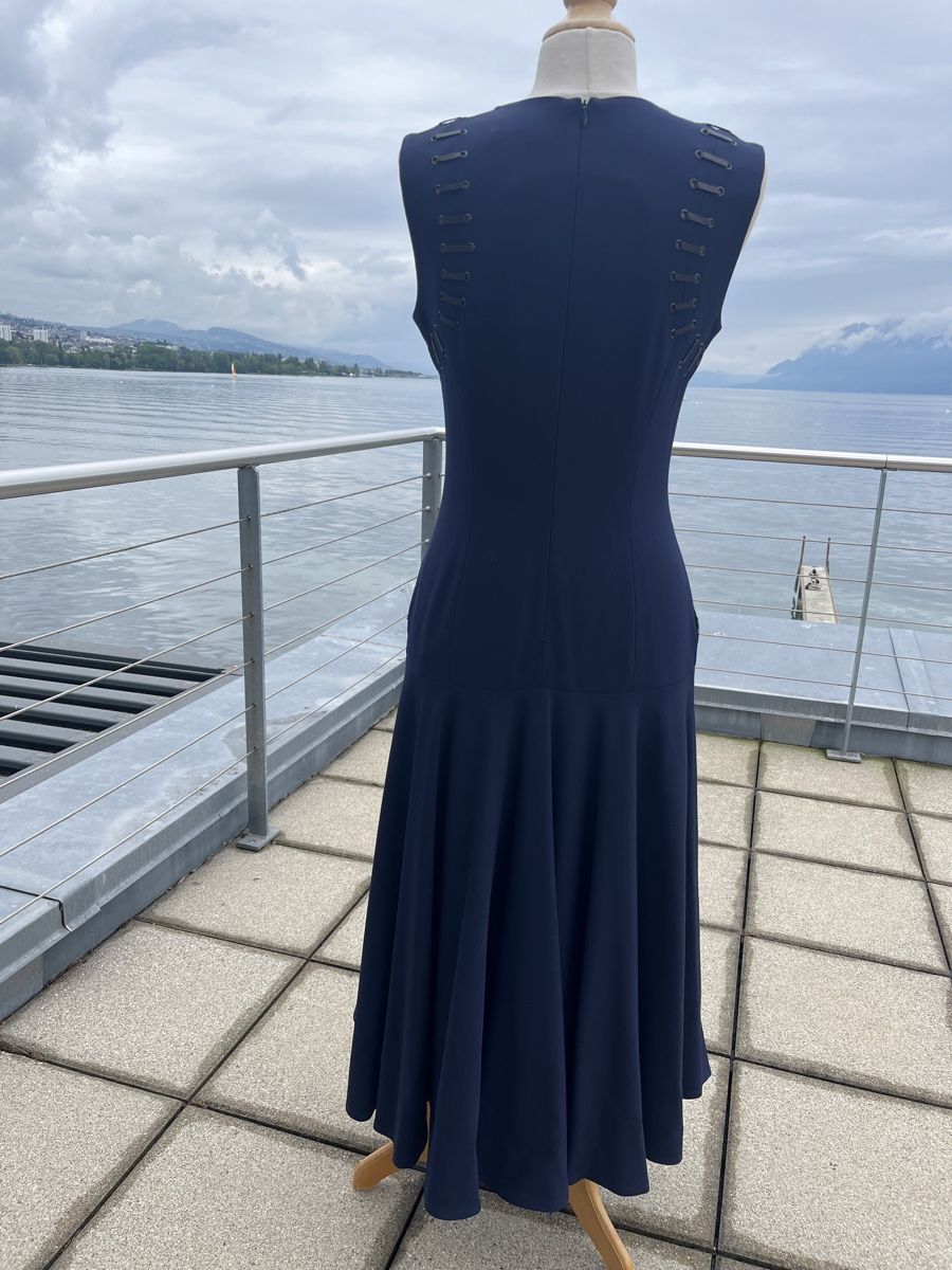 Kleider: Magnifique robe plein Sud – Gebraucht aus St-Sulpice VD von Twin5 3