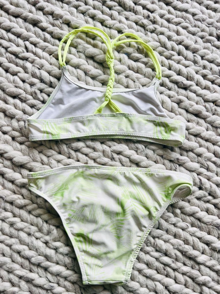 Costumi da bagno & Bikini: Bikini luftiges Gr.140/146 sehr gut – Usato da Bottighofen venduto da fritz-81