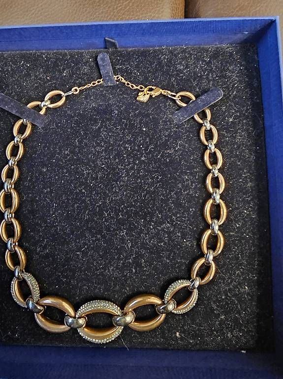 Swarovski Catenine: swarovski – Usato da Grosshöchstetten venduto da Qenko 3