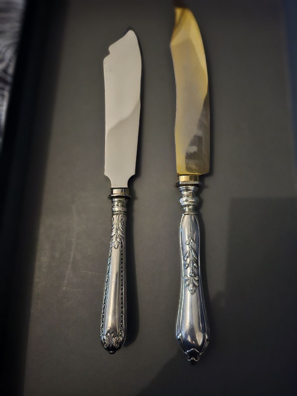 Posate: 2 Couteaux en  argent – Usato da Tecknau venduto da Anadias 1