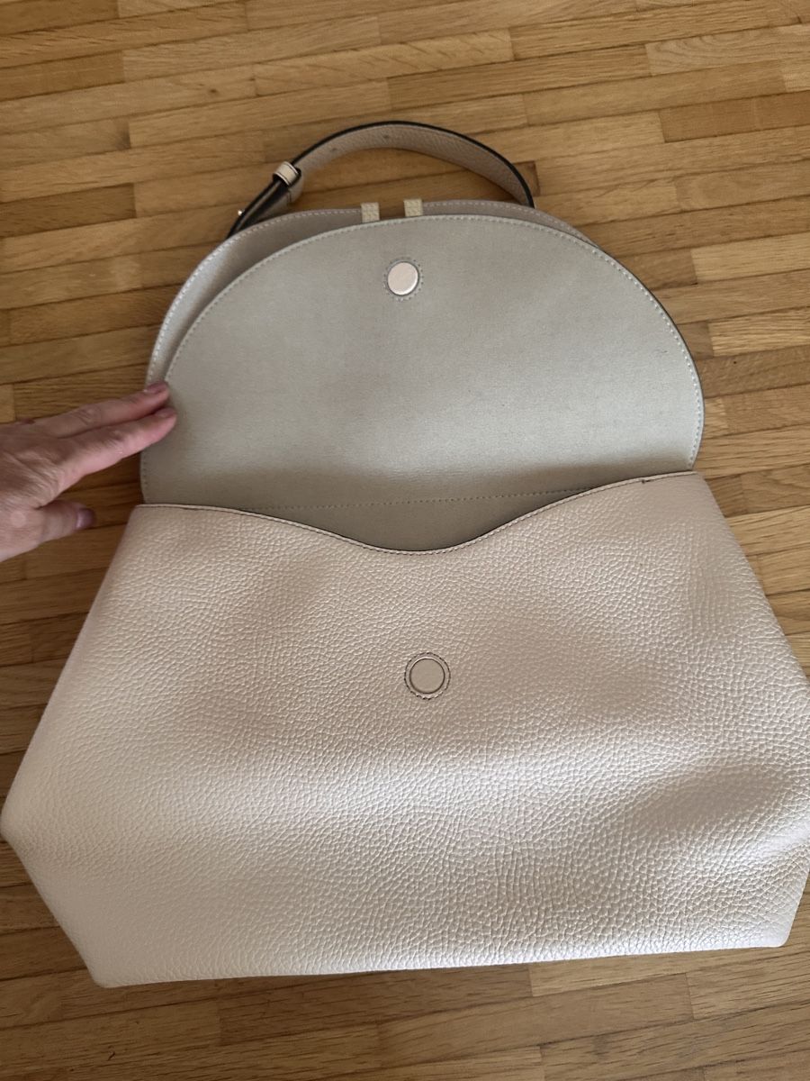Furla Sacs femmes: Ledertasche FURLA, creme, neu  – Neuf (Voir description) à Männedorf par Mag3 3