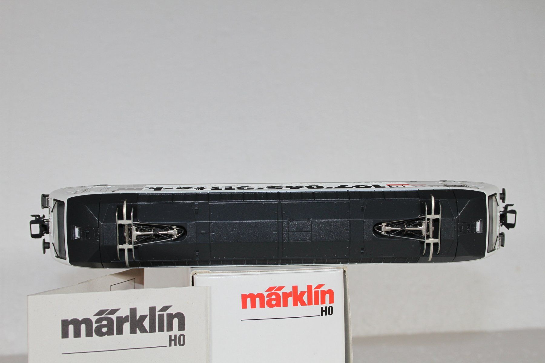 Märklin Modelleisenbahnen: Märklin 34616 SBB Re 460 014-4 HCB – Gebraucht aus Triesen von cor_62ts 7