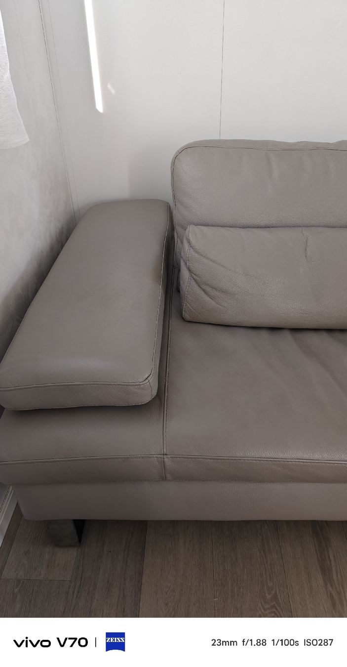 Pfister Sofas: Sofa modulable cuir gris – D'occasion à Sugiez par clo_76gd 6